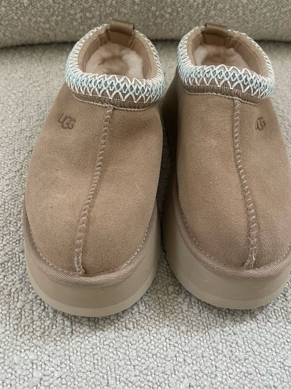 New UGG Tan & Blue Tazz platform size 5 - Picture 9 of 11